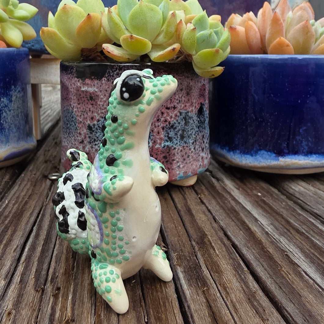 GECKO - JADE, STANDING