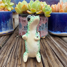 Load image into Gallery viewer, GECKO - JADE, STANDING